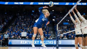Kentucky’s Five-Set Thriller: Mental Endurance Under Championship Pressure thumbnail